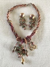 Unbranded Set Wood Bead Necklace Matching Dangle Drop Earrings VGUC