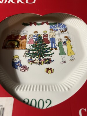 Nikko Christmastime 2002 10th Edition Collector's Plate 11  Mint Condition