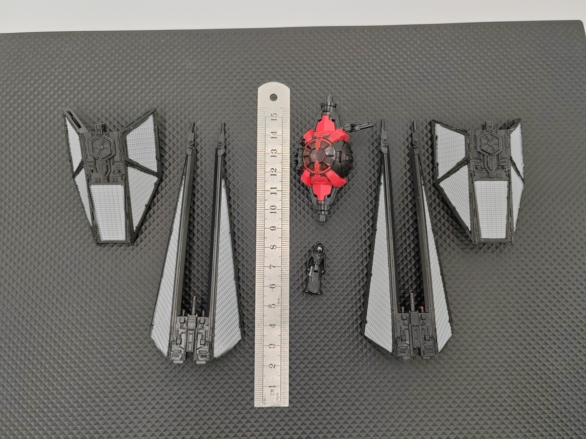 【超レア】スターウォーズ タイボマー インペリアルパイロット付き 超レア】スターウォーズ タイボマー インペリアルパイロット付き
