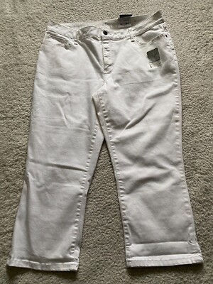 John's Bay Women Slimming Capri Mid-Rise Jeans White Size