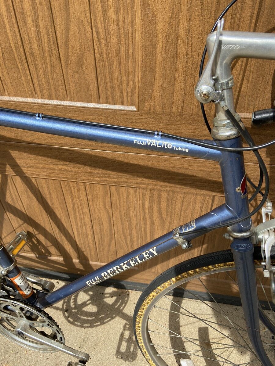 Vintage FUJI Berkeley Frame Set Bicycle with VALite 414 Vintage FUJI Berkeley Frame Set Bicycle with VALite 414