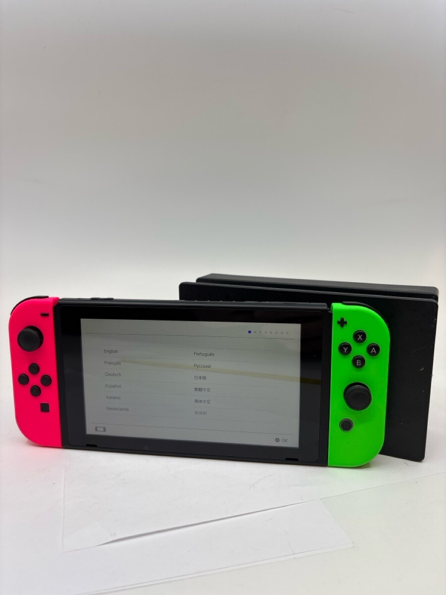 NINTENDO SWITCH HANDHELD - HAC-001 (KN1033685)
