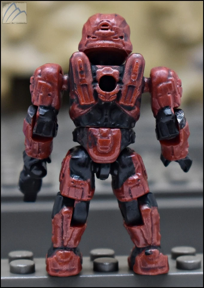 HALO MEGA BLOKS UNSC MAROON SPARTAN RECRUIT MINI FIGURE 97123 HORNET VS VAMPIRE - Image 4 of 4