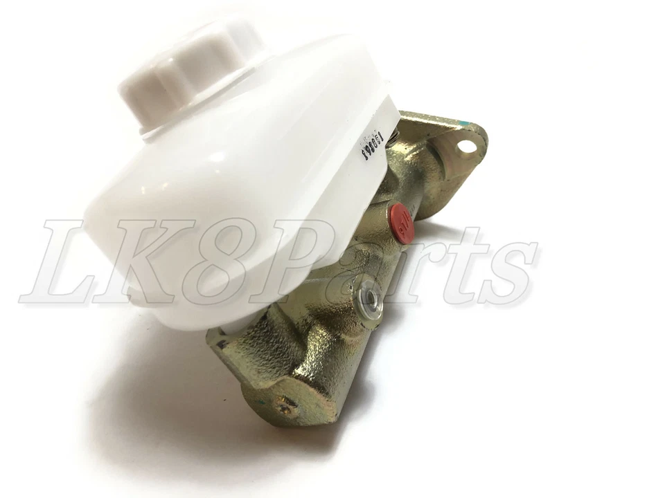 Land Rover Series Brake Master Cylinder 569671 New - Image 4 of 4