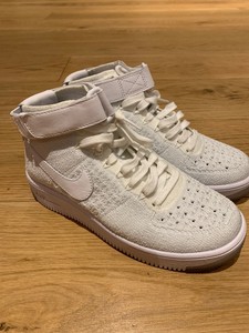 nike air force indossate
