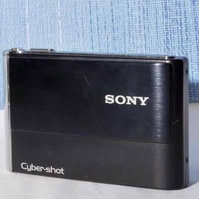 Buy Sony Cyber-shot DSC-T70 8.1MP Digital Camera - Silver online