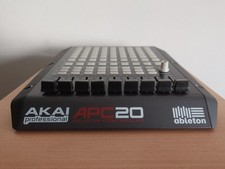 AKAI APC 20 Compact, USB MIDI Controller, Sch...