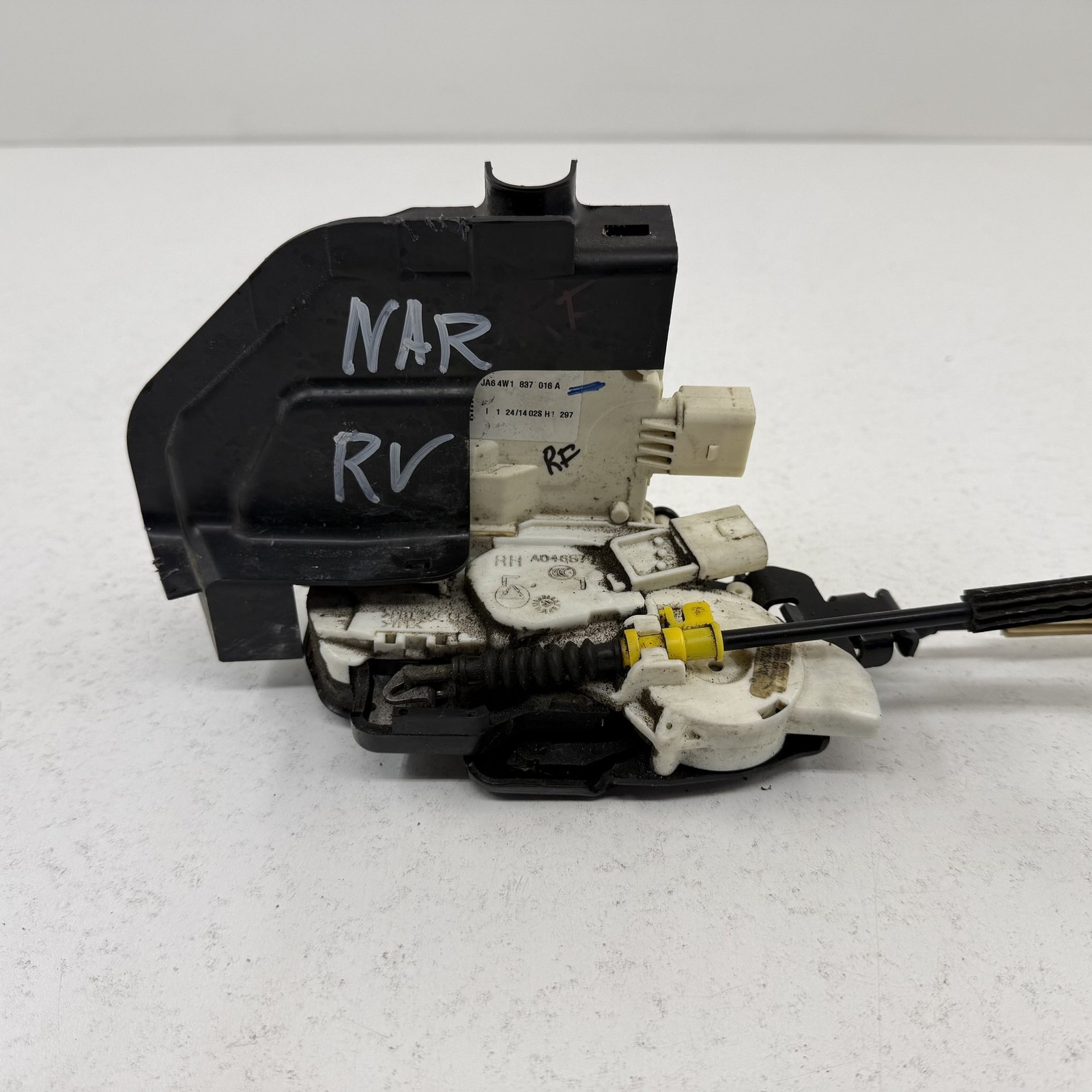 Bentley Flying Spur 2014-2018 Front Right Door lock actuator