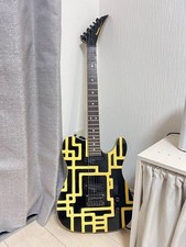 Guitarra Early FERNANDES serie L blanca F.G.I Tomoyasu Hotei TE-95HT