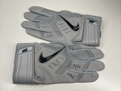 Gray Nike Trout Elite 2 Batting Gloves Medium New DH6653-088