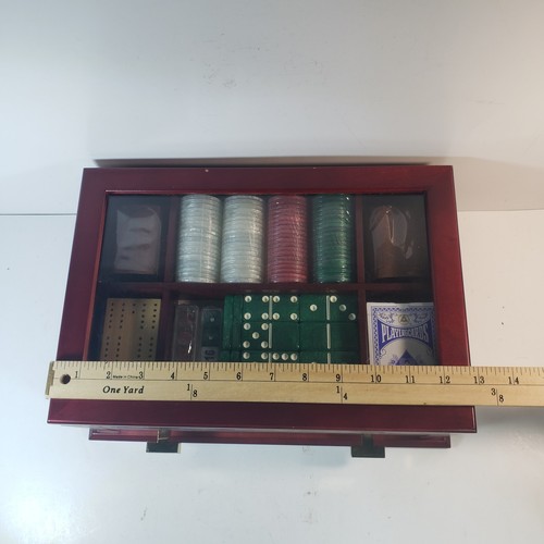 Deluxe Green Red Swirl 8 in 1 Wooden Game Chest Center Board Games Sealed Parts  - Picture 5 of 9