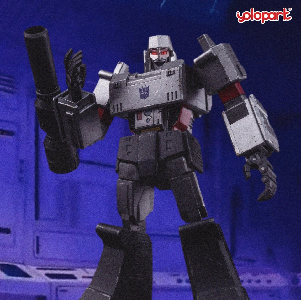YOLOPARK 2024 TRANSFORMERS G1 AMK PRO SERIES MEGATRON 8" ROBOT MODEL KIT - Image 3 of 4