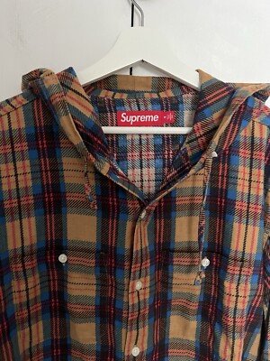 Supreme Printed Hooded Flannel Shirt Size: Medium VGC Hardly Supreme Printed Hooded Flannel Shirt Size: Medium VGC Hardly