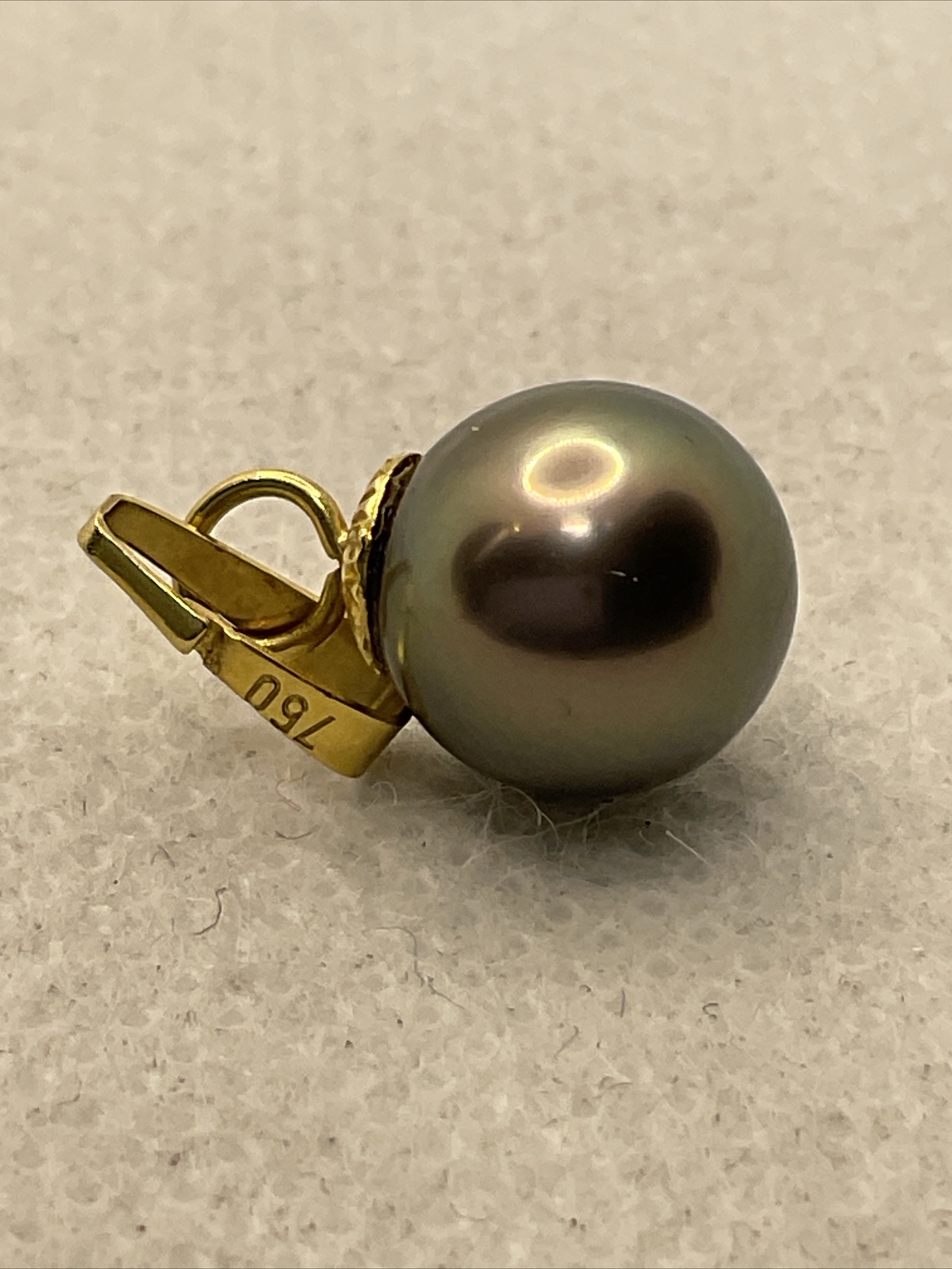 TINY ELEGANT Solid 18K (750) Yellow Gold Black Ta… - image 7