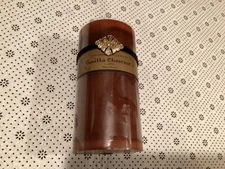 Vintage Chesapeake Bay Pillar Candle Hand Poured Vanilla Chestnut Wick 3"x6"