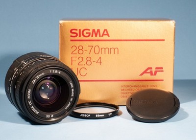 Sigma 28-70mm f/2.8-4 D UC Zoomobjektiv * Nikon F AF * voll funktionsfähig