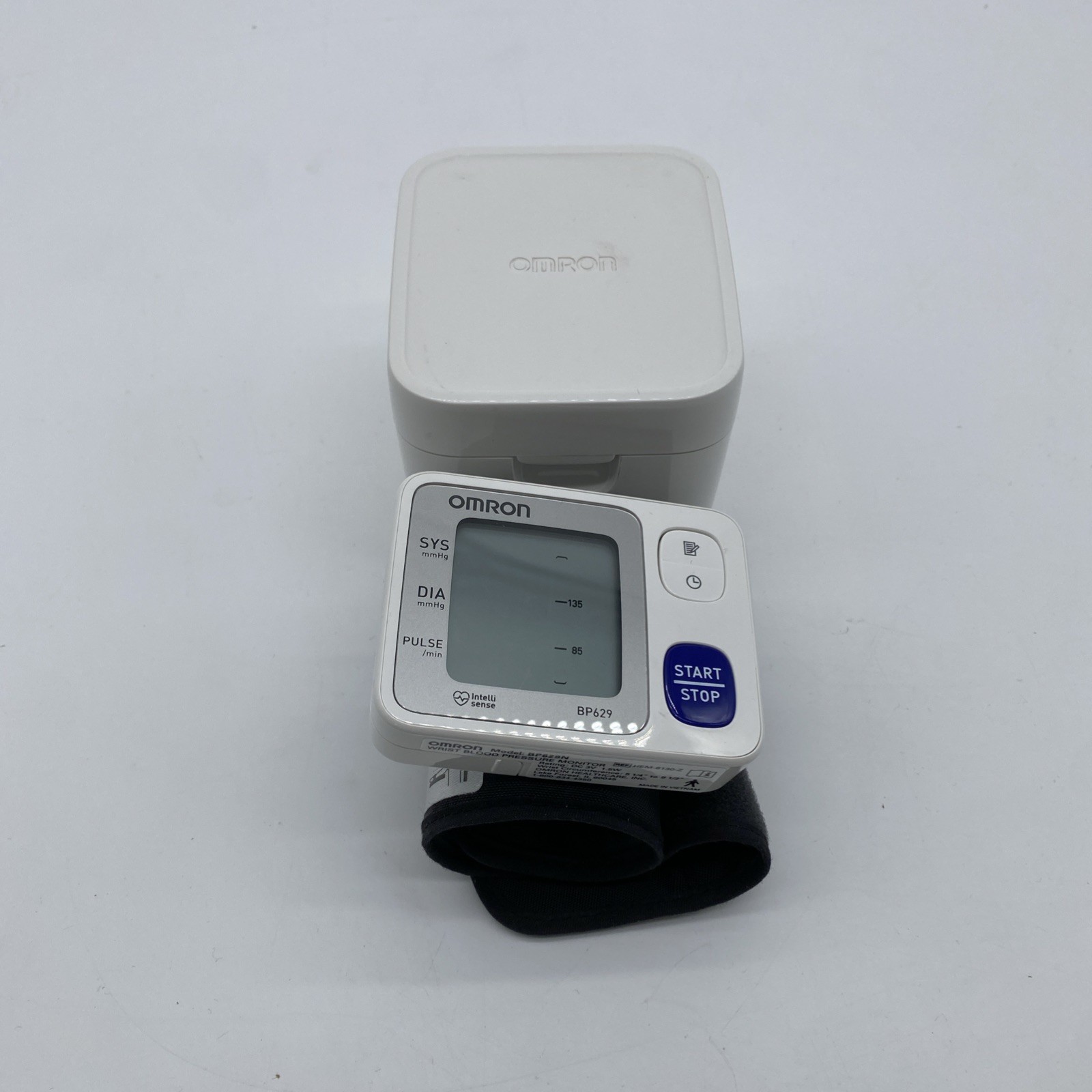 Omron 3 Series Wrist Home Blood Pressure Monitor HEM-6130-Z