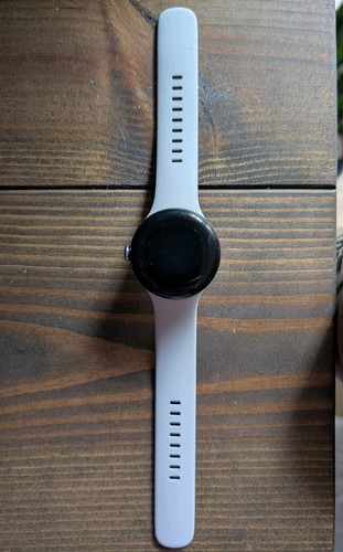 Pixel Watch 2 LTE Smartwatch Silber und Porzellan in gutem Zustand