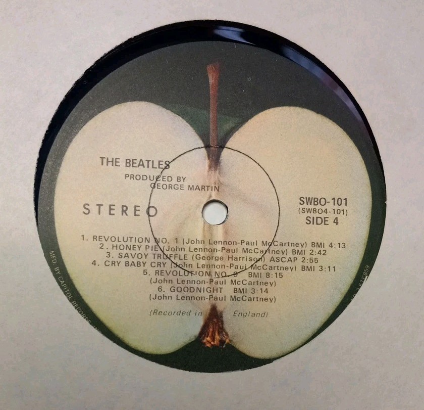 💥 Vintage The Beatles White Album First Pressing Serial 💥 Vintage The Beatles White Album First Pressing Serial