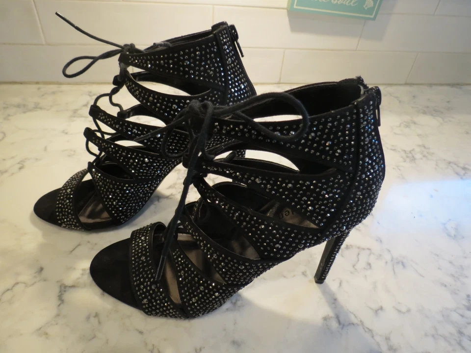 Madden Girl strappy open toe heel size 9.5 black with silver embellishments - Image 2 of 4