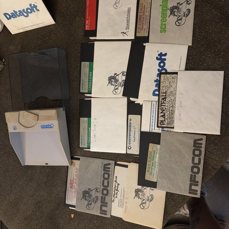 11 VINTAGE COMMODORE 64 C64 GAME LOT STAR TREK, MISS PAC-MAN, INFOCOM, MUCH MORE