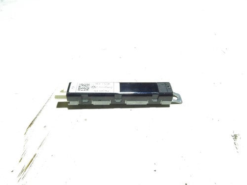 VW PASSAT Variant B7 365 Antennenverstärker  3AF035552 2.00 Diesel 14658882