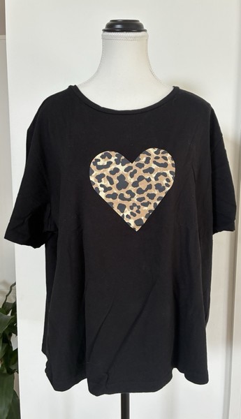 KHOKO Black Leopard Animal Print Heart Tee Top Size 3XL