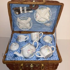 Delton Products Pink Rose Pattern Porcelain Child Tea for 2 Tea Set/Basket *read