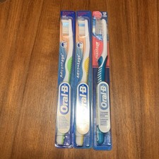3 NEW Vintage ORAL-B ADVANTAGE TOOTHBRUSH SOFT 35  Extra SOFT 2002 2009