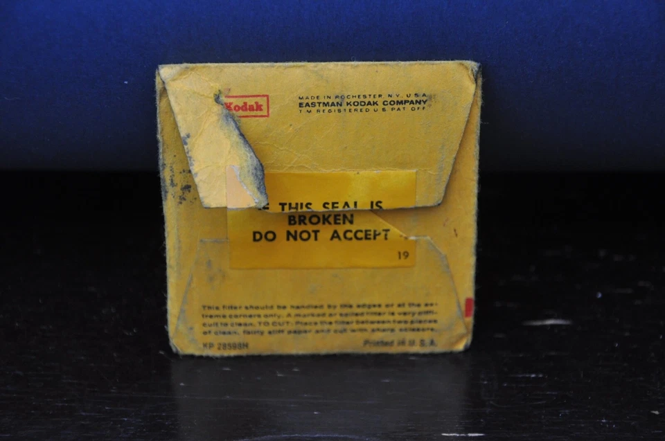 Kodak Wratten No. 96 0.20 Gelatin Filter 149 4913 50x50mm 2x2" Square Opened - Image 2 of 2