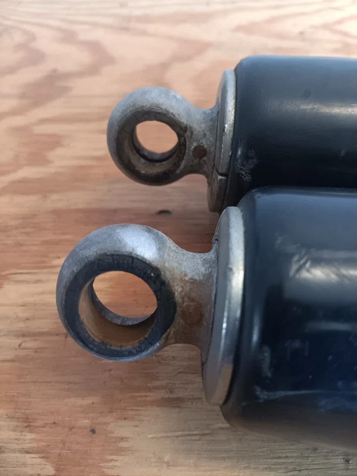 Amortiguador trasero original Honda CL77 CL 77 cl72 CB77 305 1966 acción correcta Foto 3 de 4