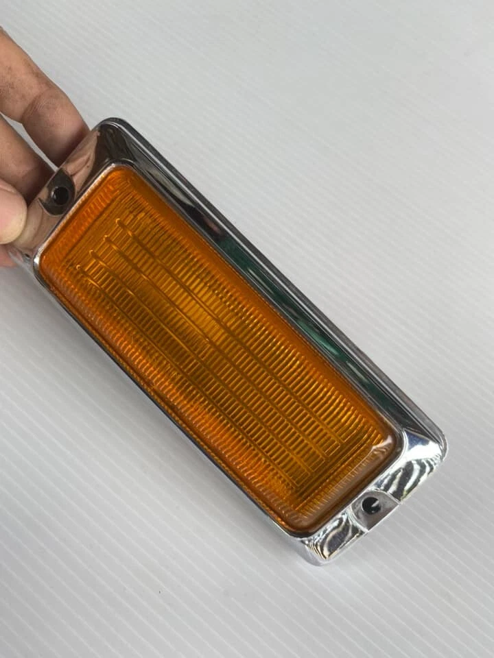 Mazda 808 Rx3 Rx-3 929 RX4 Luz de Marcador Lateral Reflector GENUINO NOS JAPÓN Foto 4 de 4