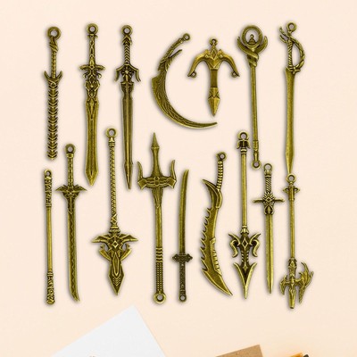 16Pcs Key Chain Toy Retro Knight DIY Jewelry Making Unique Pendants