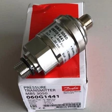 1PCS New Danfoss MBS 3050 060G1441 Pressure Transmitter In Box