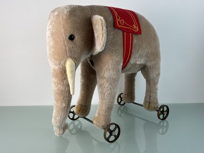 Steiff Animal 400407 Elephant on Wheels 45cm Long / 46.5cm High