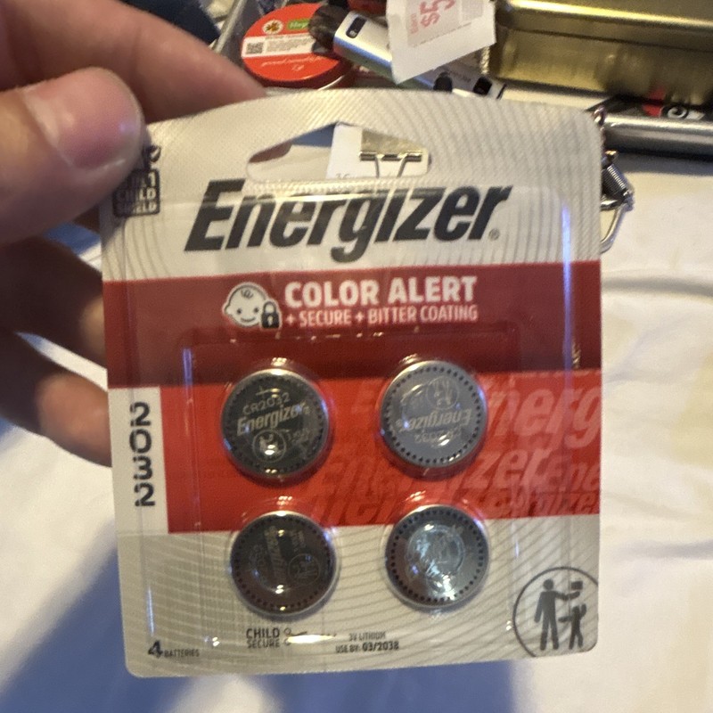 Energizer 2032 Lithium Coin Cell Battery 3V 4 Pack Color Alert Bitter Coating