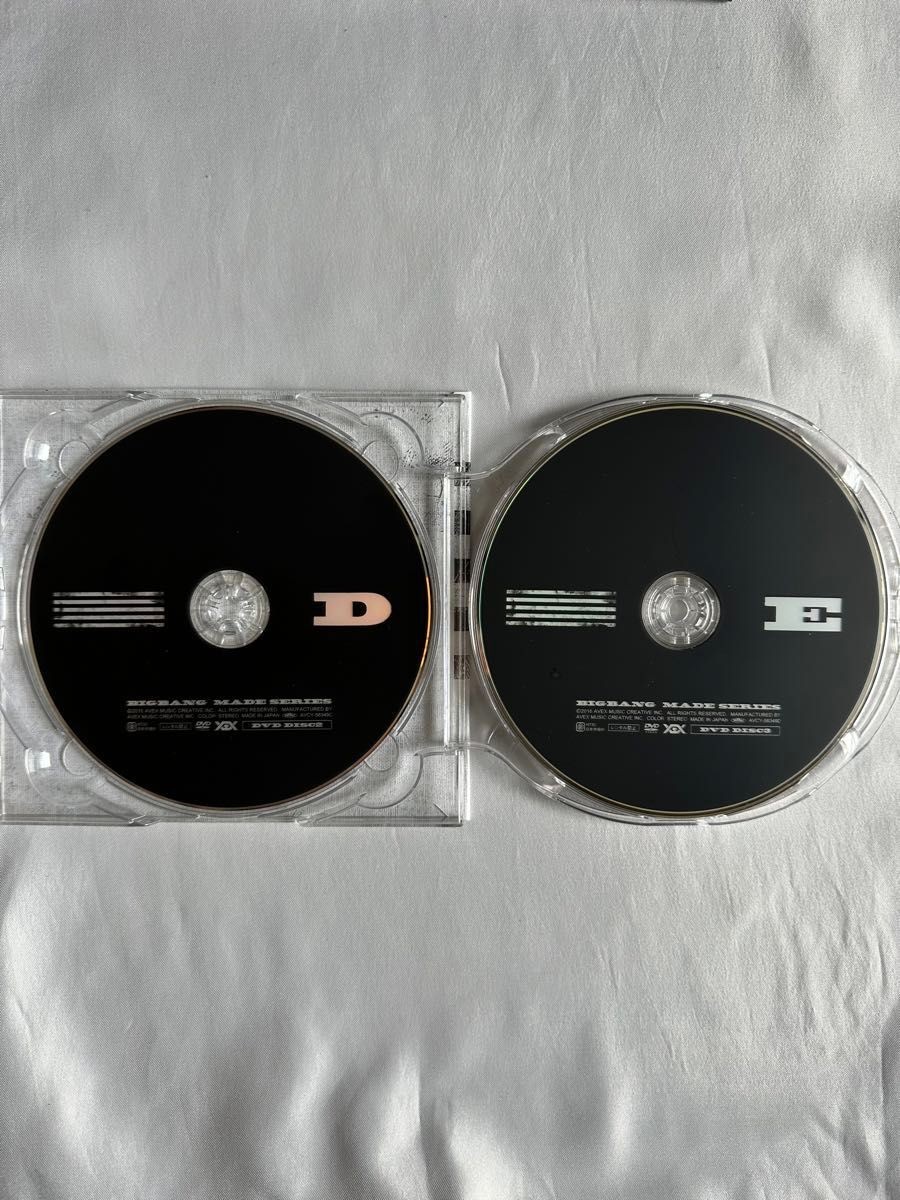 BIGBANG MADE SERIES Deluxe Edition CD + 3Blu-ray + Photo Book 2016