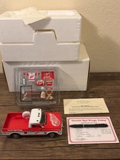 Danbury Mint Detroit Red Wings Team Pickup Truck And Accessories Boxtitle Danbury Mint Detroit Red Wings Team Pickup Truck And Accessories Boxtitle