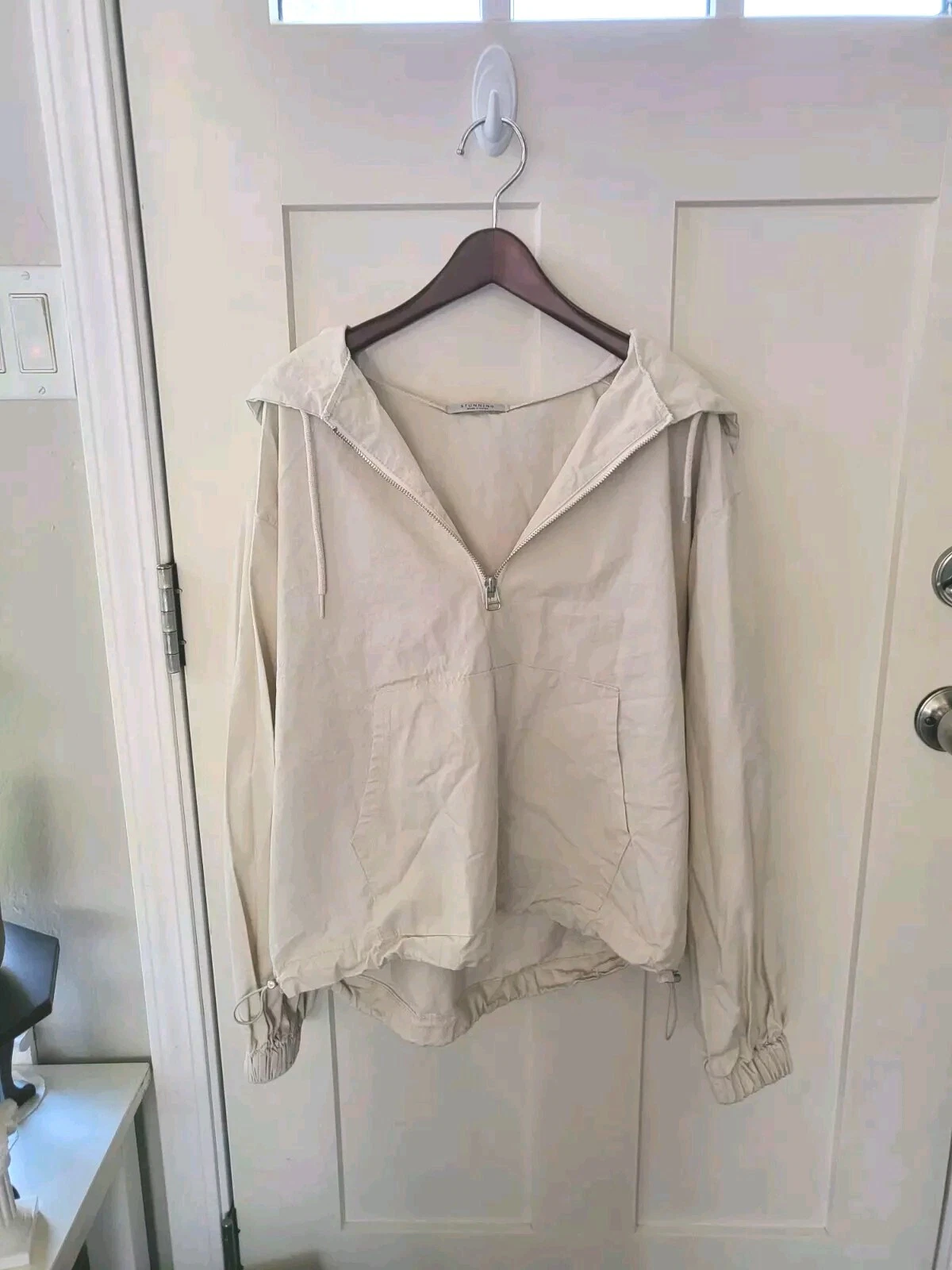 Ivory White Cotton 1/2 Zip-Up Hoodie Hooded Cute Long Sleeve Small/Medium