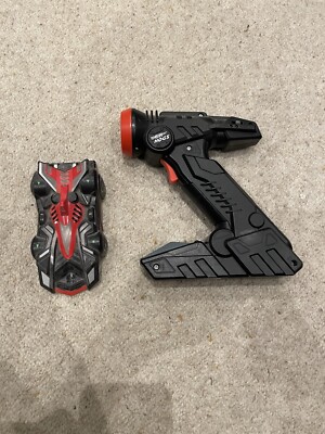 Air Hogs Zero Gravity Laser, Lasergeführter echter Wandkletter Rennwagen rot&schwarz