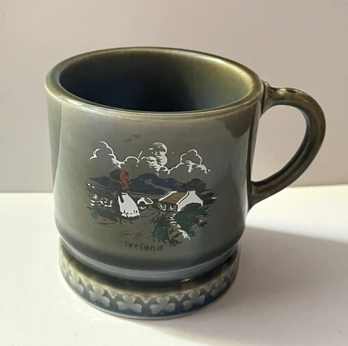 1950's Wade Irish Porcelain Pottery Small Green Mug ~ Ireland Shamrock
