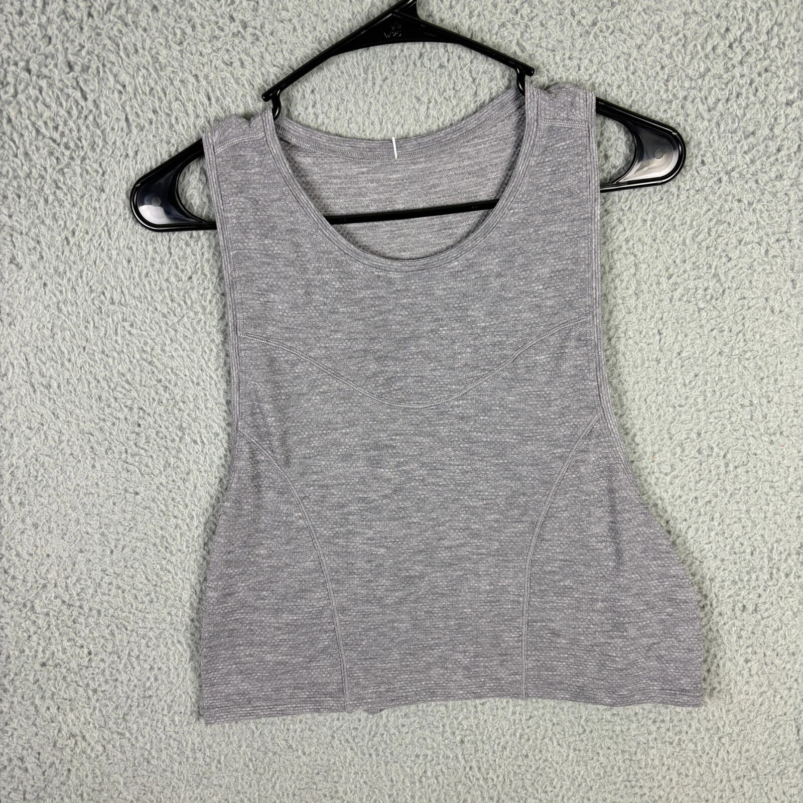 lululemon high neck cropped race length tank-top