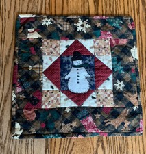 Country Snowman Christmas Wall or Tabletop Centerpiece Quilt 14  x14  