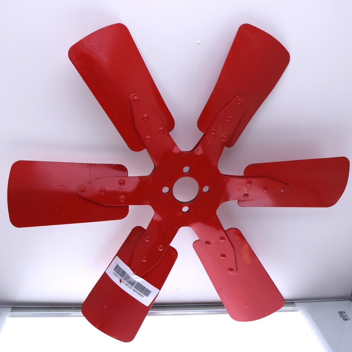New Fan 4931786 For Cummins B3.9L 4B 4BT 4BTA 4BTAA/B5.9L 6B 6BT 