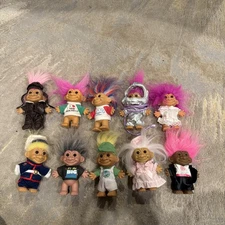 Vintage Russ Troll Dolls Lot of 10 Various Styles Trolls Nice Lot For Collectors