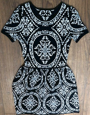 Romeo + Juliet Couture Black White Medallion Sweater Dress Size Small