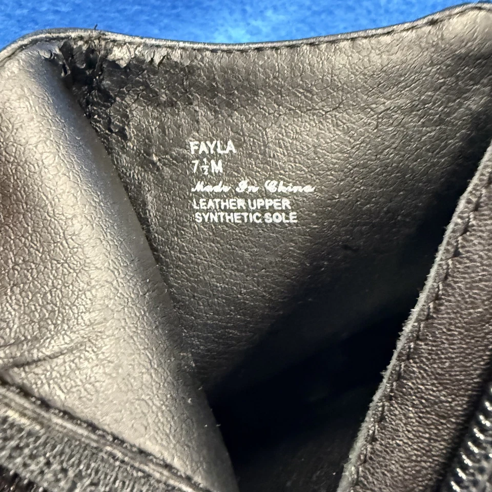 Donald J Pliner Black Fayla Leather Kitten Heel Ankle Boots SZ 7.5 - Image 2 of 4