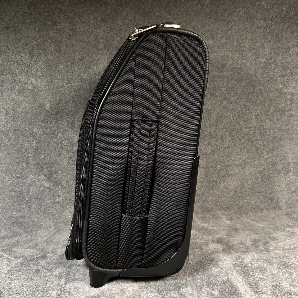 新秀丽随身行李箱万向轮行李箱黑色软侧 18 英寸皮革提手 — 第 2/4 张图片