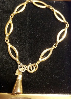 Vintage Gold Tone Sarah Coventry Charm Loop Hanging Bell  Fashion Bracelet READ