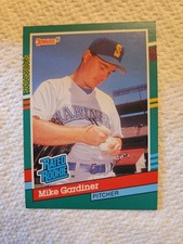 1990 Leaf Mike Gardiner #417 Rated Rookie Seattle Mariners Baseball Card. rookie card picture